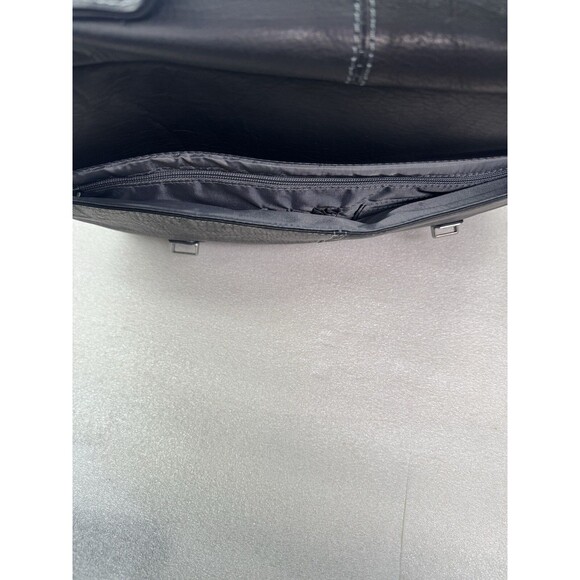 Kenneth Cole REACTION Business 16" Colombian Leather Laptop Messenger Bag - Picture 14 of 16